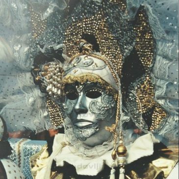 Fotografska razstava Anice Šolar “Beneške maske”
